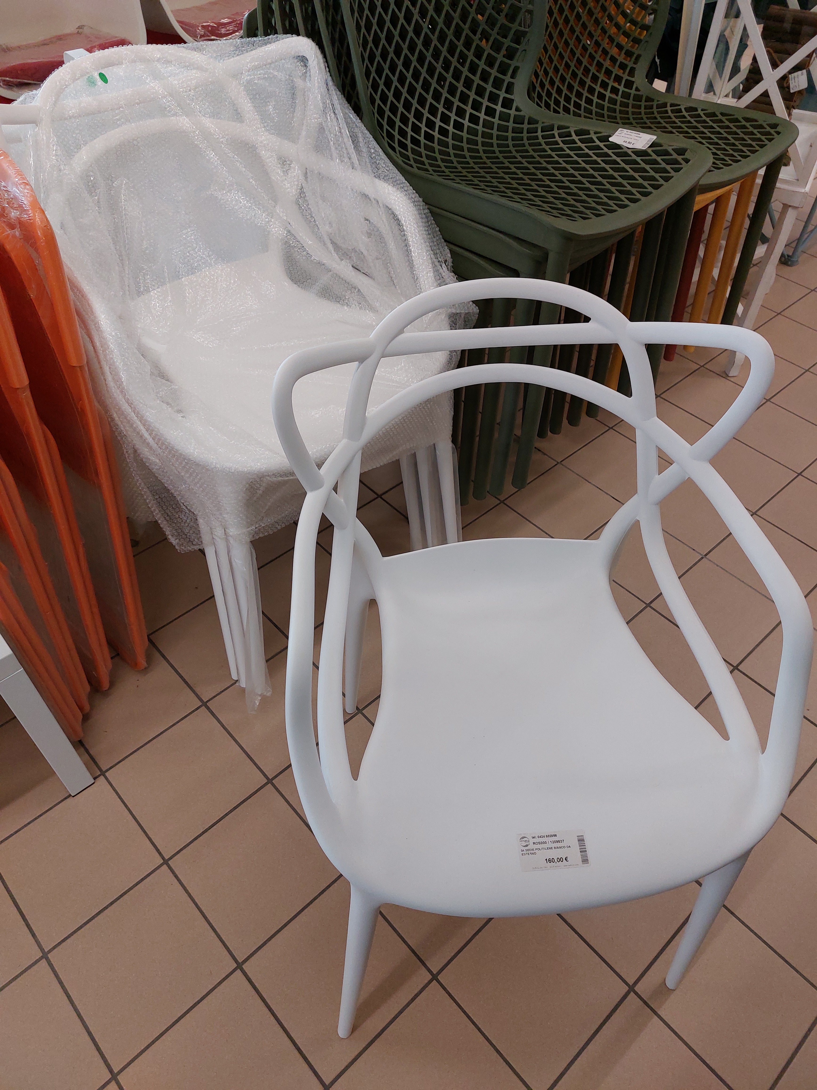 04 Sedie Politilene Bianco Da Esterno