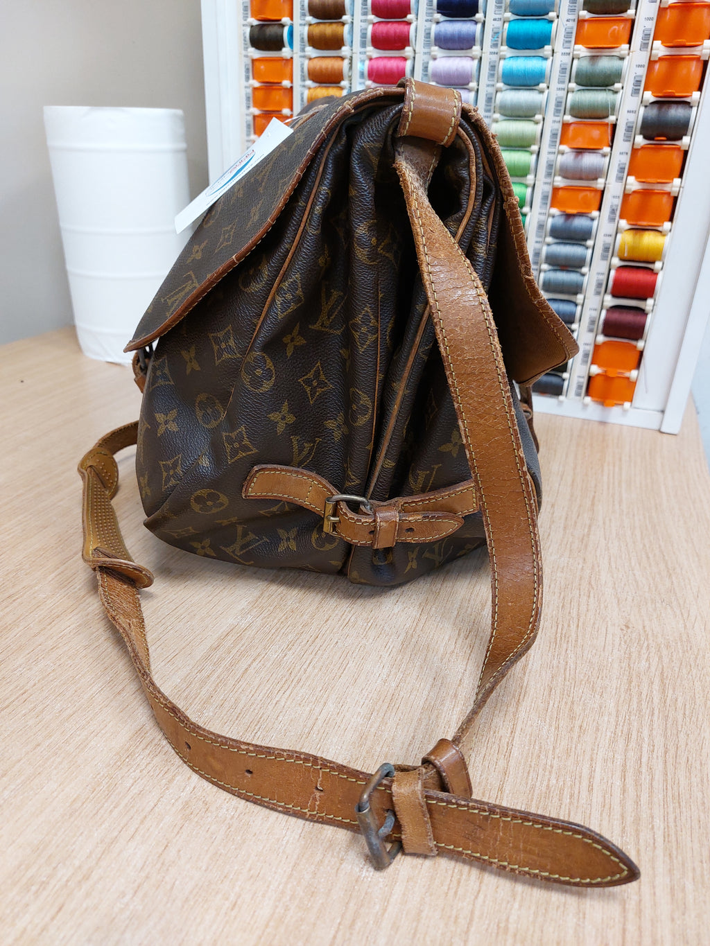 Louis Vuitton Vintage 1990 Saumur 35 Cross Body